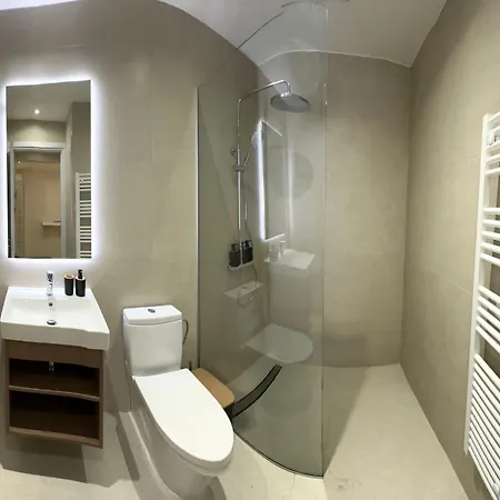 Idei-eos Charming & Comfort Appartement *